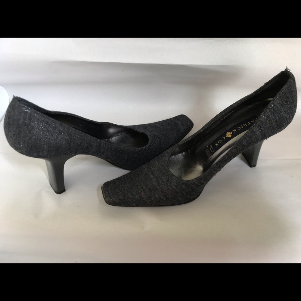 Grey fabric covered pumps with flat heels